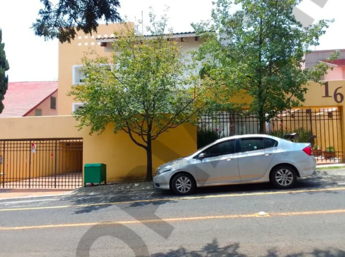 Casa en venta en Residencial Chiluca (Club de Golf Chiluca), Atizapán de Zaragoza — foto 1 de 3