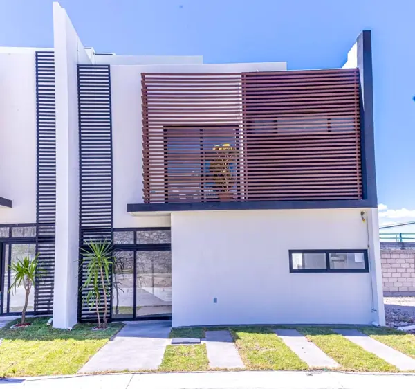 Casa en venta en Pachuquilla, Mineral de la Reforma — foto 3 de 30