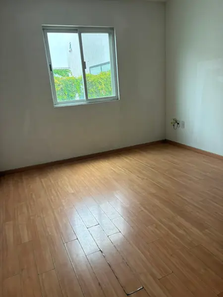 Casa en venta en La Marina, León — foto 3 de 8