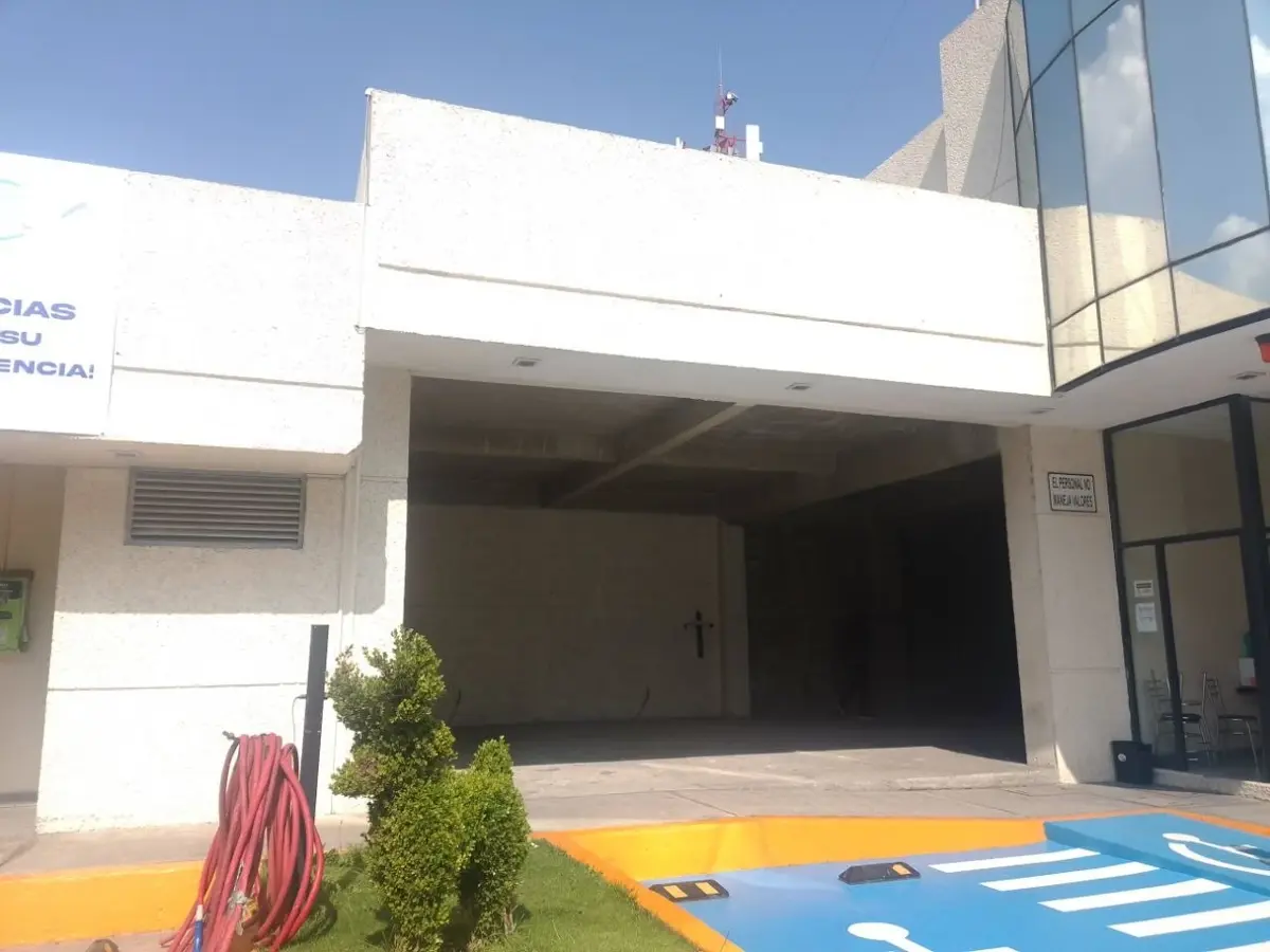 Local en renta en San Salvador Tizatlalli, Metepec — foto 1 de 8
