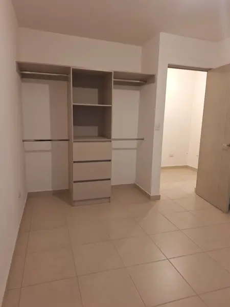 Casa en renta en Villas Castellana, Saltillo — foto 3 de 25