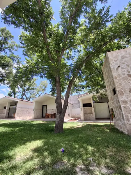 Hotel en venta en Del Marquez, Parras — foto 2 de 5