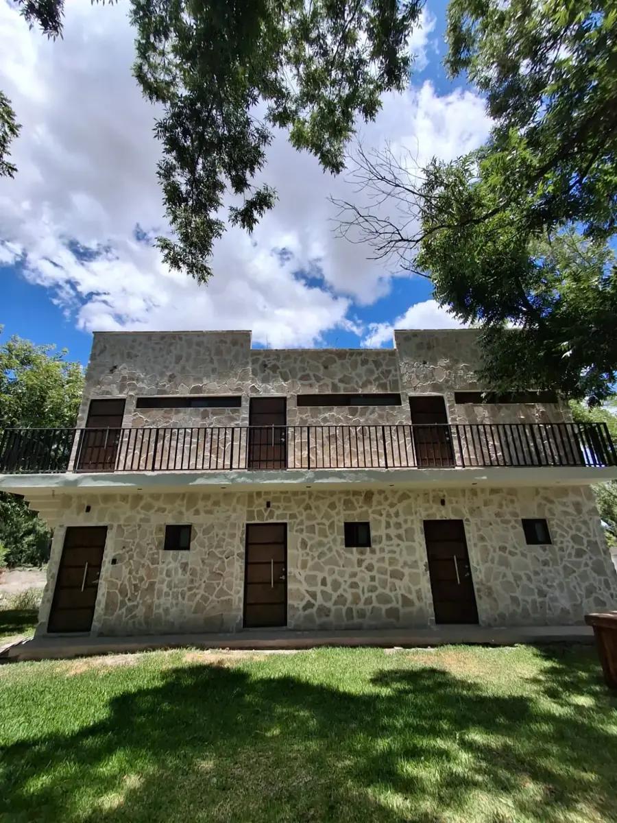Hotel en venta en Del Marquez, Parras — foto 1 de 5