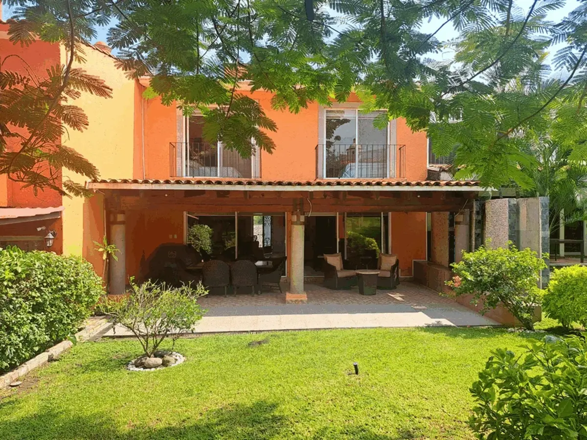 Casa en venta en Burgos Bugambilias, Temixco — foto 1 de 19