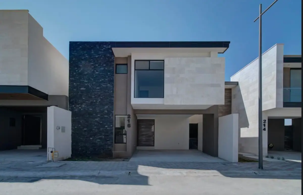 Casa en renta en Privanzas del Campestre, Arteaga — foto 1 de 18