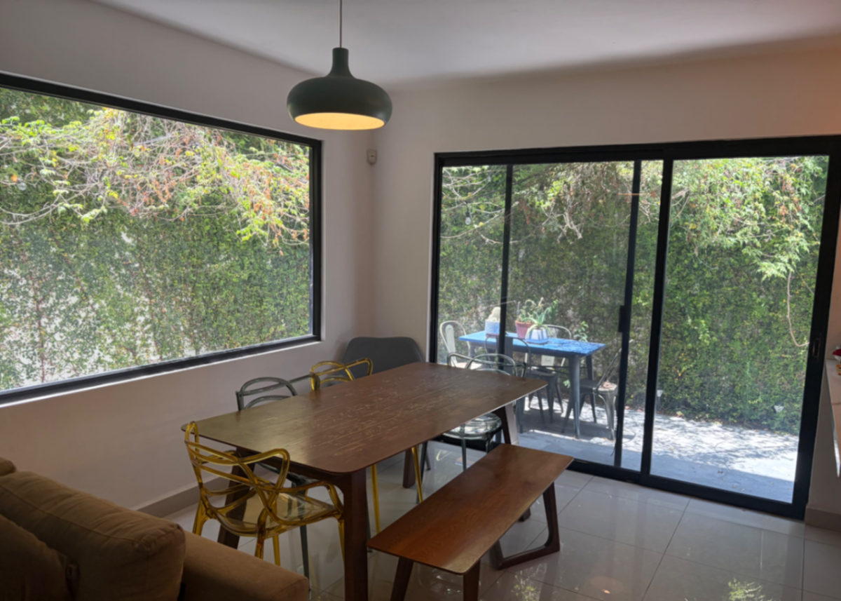 Casa en venta en fraccionamiento privado en cumbres san Agustín Casa en venta en fraccionamiento privado en cumbres san Agustín