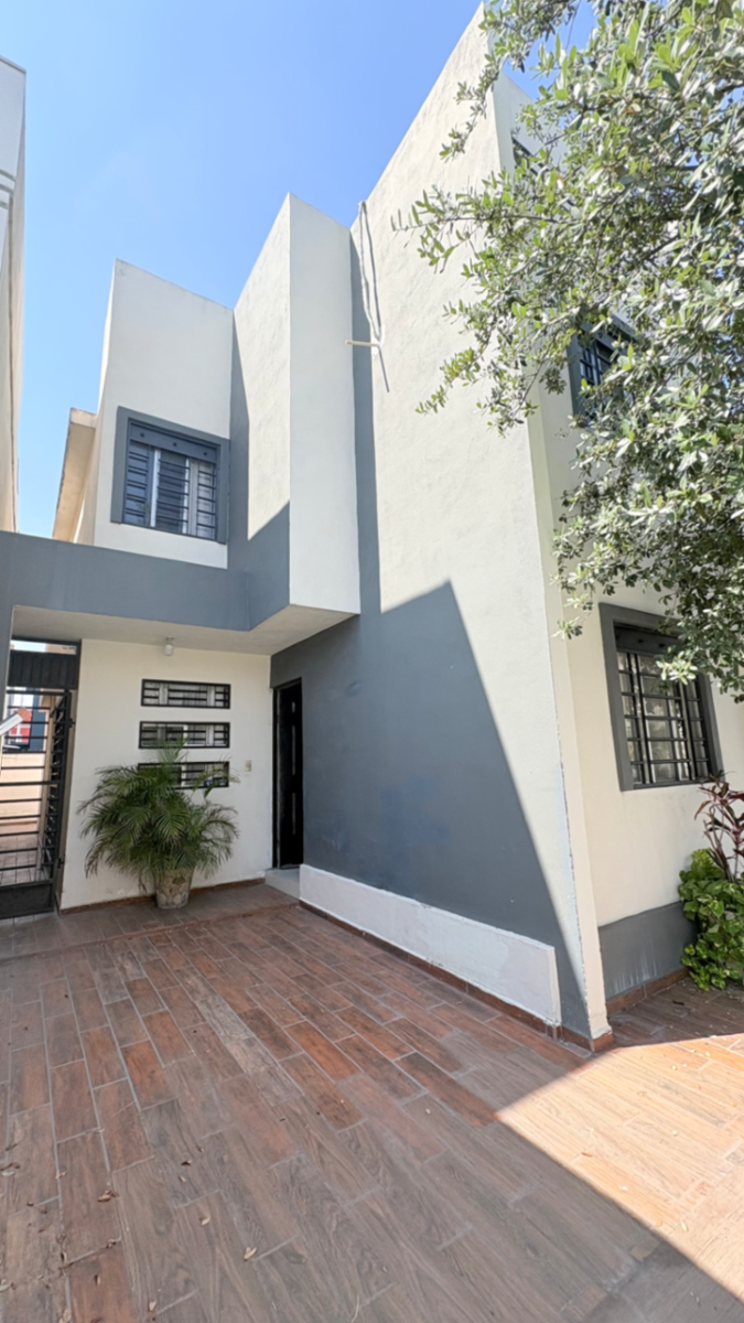 Casa en renta en Bosques de Huinalá, Apodaca — foto 1 de 23