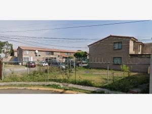Casa en venta en San Francisco Coacalco (Sección Hacienda), Coacalco de Berriozábal — foto 2 de 17