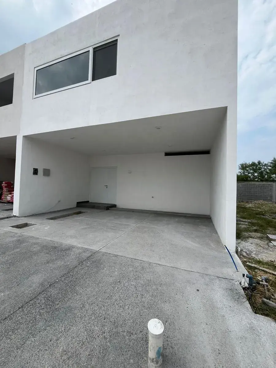 Casa en venta en Villas Coloniales, Apodaca — foto 1 de 15