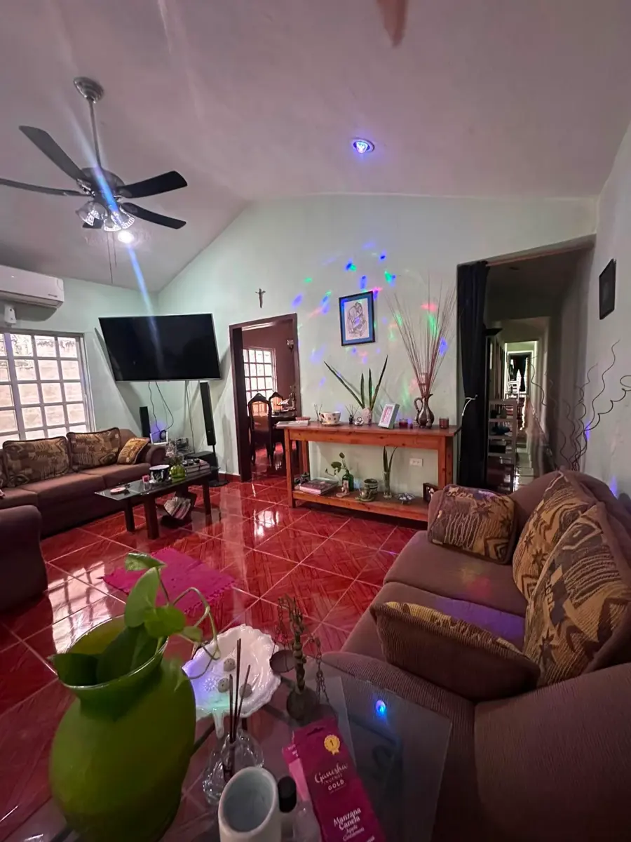 Casa en venta en Dolores Otero, Mérida — foto 1 de 13