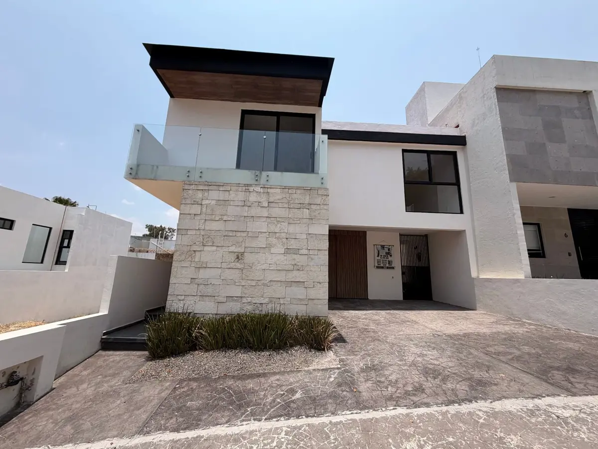 Casa en renta en Loma Linda, Cuernavaca — foto 1 de 12