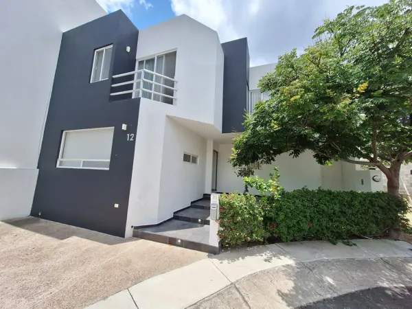 Casa en venta en El Condado, Corregidora — foto 2 de 40