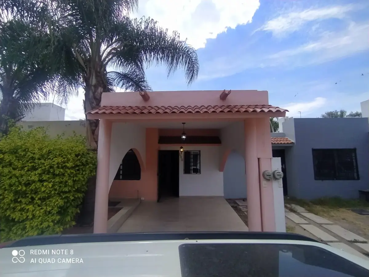 Casa en renta en Puertas de Santa María, Celaya — foto 1 de 14