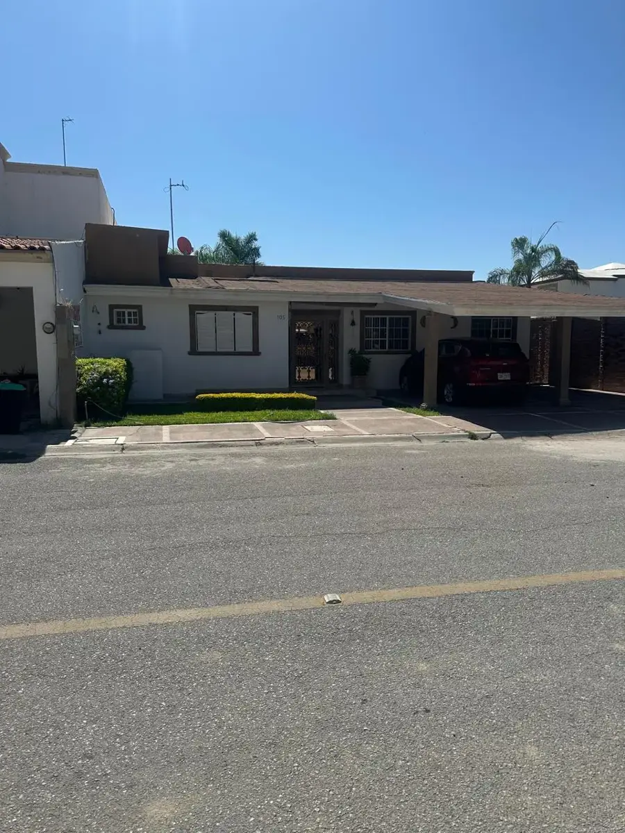 Casa en Venta en Rincón San Ángel, Torreón, Coahuila de Zaragoza Casa en Venta en Rincón San Ángel, Torreón, Coahuila de Zaragoza