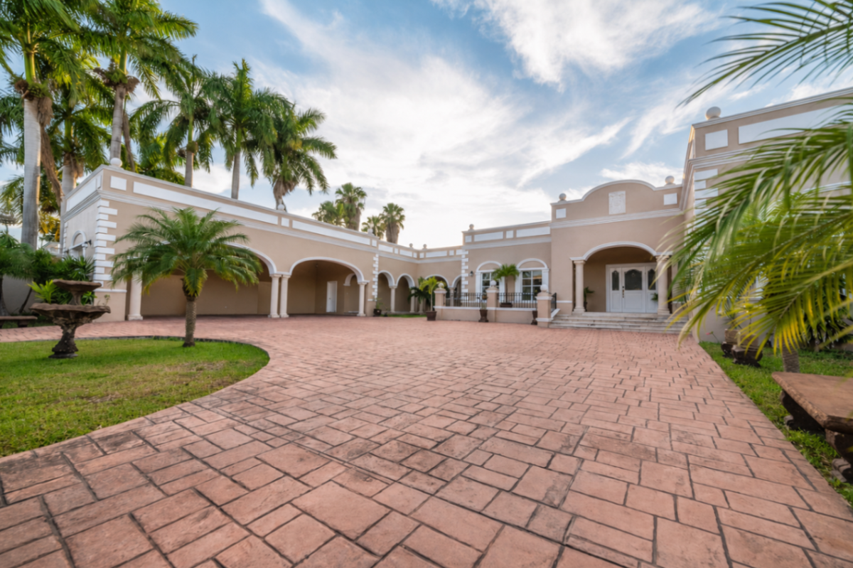 Casa en venta en Monterreal, Mérida — foto 1 de 21