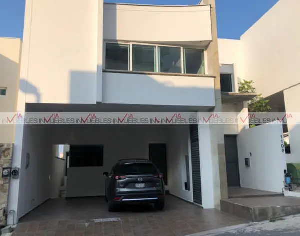 Casa en renta en Privanzas Quinto Sector, Monterrey — foto 2 de 12