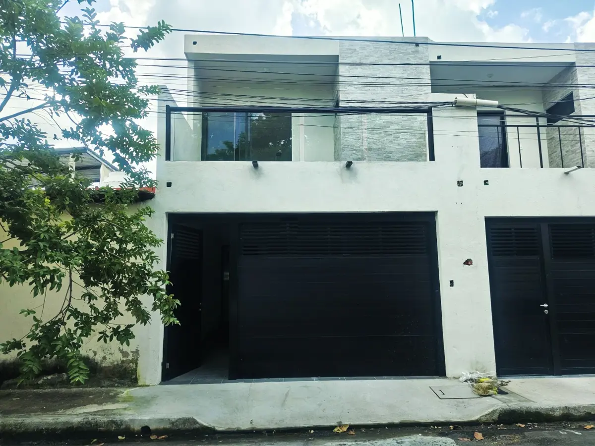 Casa en venta en Venustiano Carranza, Boca del Río — foto 1 de 23