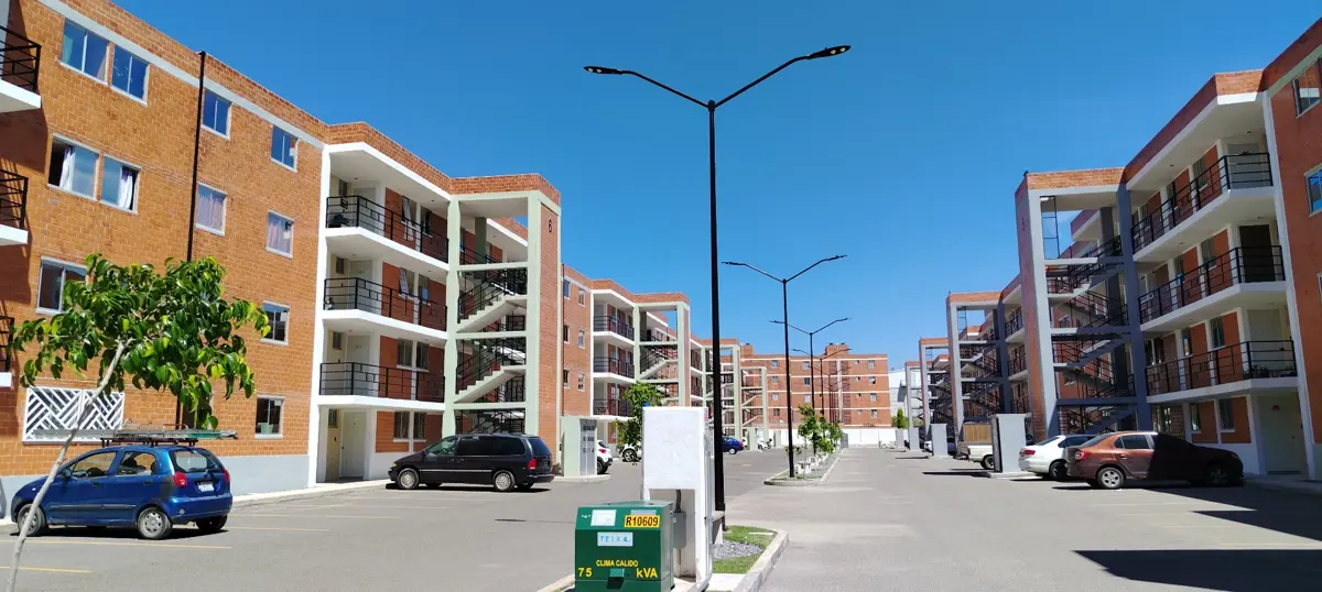 Departamento en renta en Santa Maria Zacatepec, Juan C. Bonilla — foto 1 de 18
