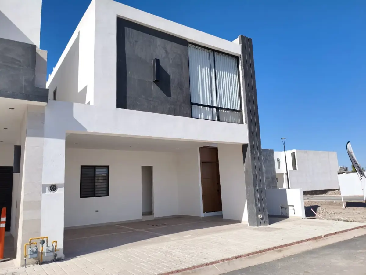 Vista 2 de Casa en PRE VENTA en Las Viñas