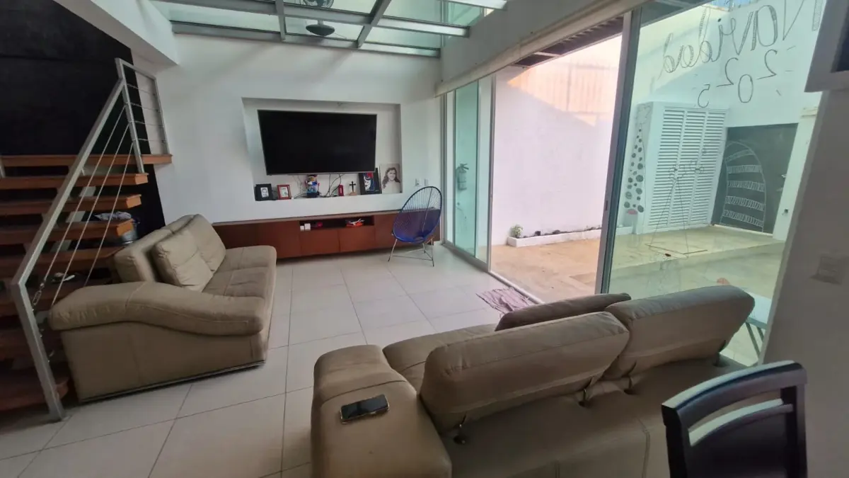 Casa en venta en Adolfo Lopez Mateos, Acapulco de Juárez — foto 1 de 54