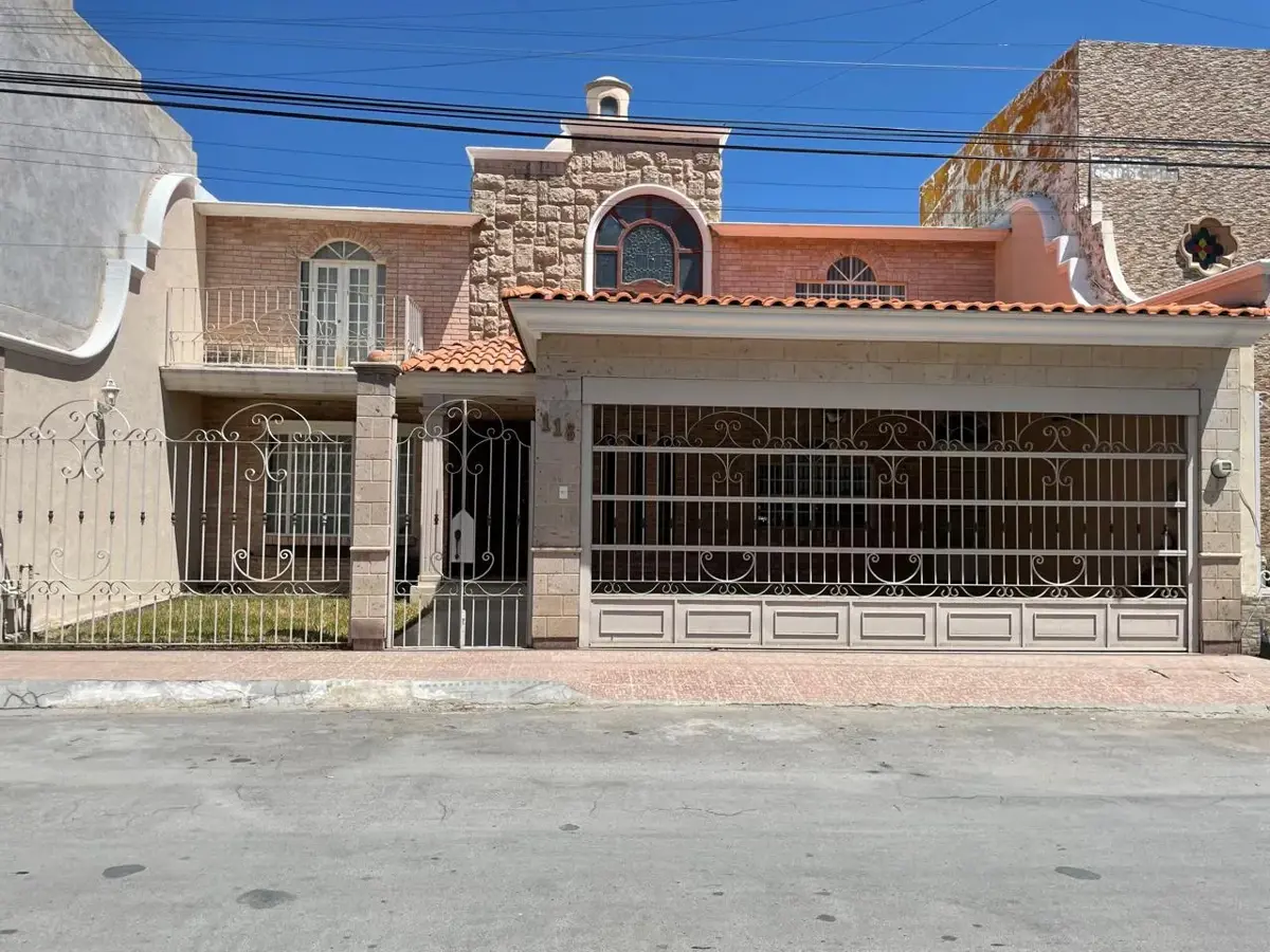 Casa en venta en Residencial la Hacienda, Torreón — foto 1 de 32