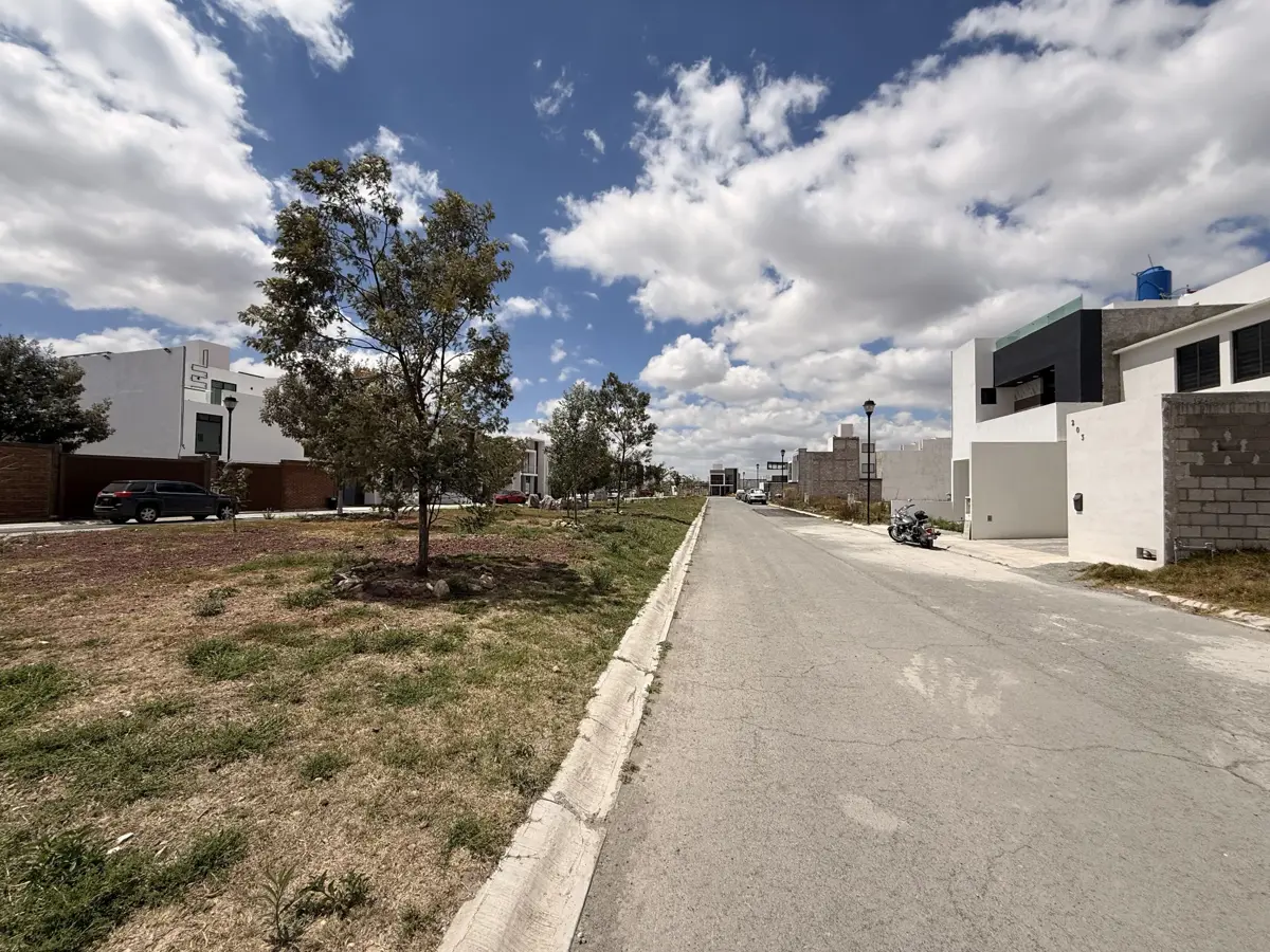 Casa en venta en El Saucillo, Mineral de la Reforma — foto 1 de 23