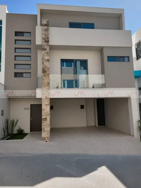 Casa en venta en Colinas del Valle, Monterrey — foto 2 de 15