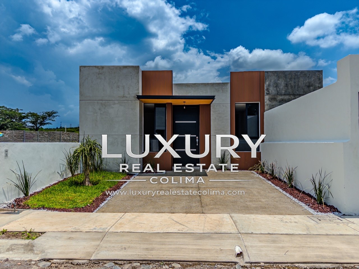 Casa en venta en Las Lagunas, Villa de Álvarez — foto 1 de 14