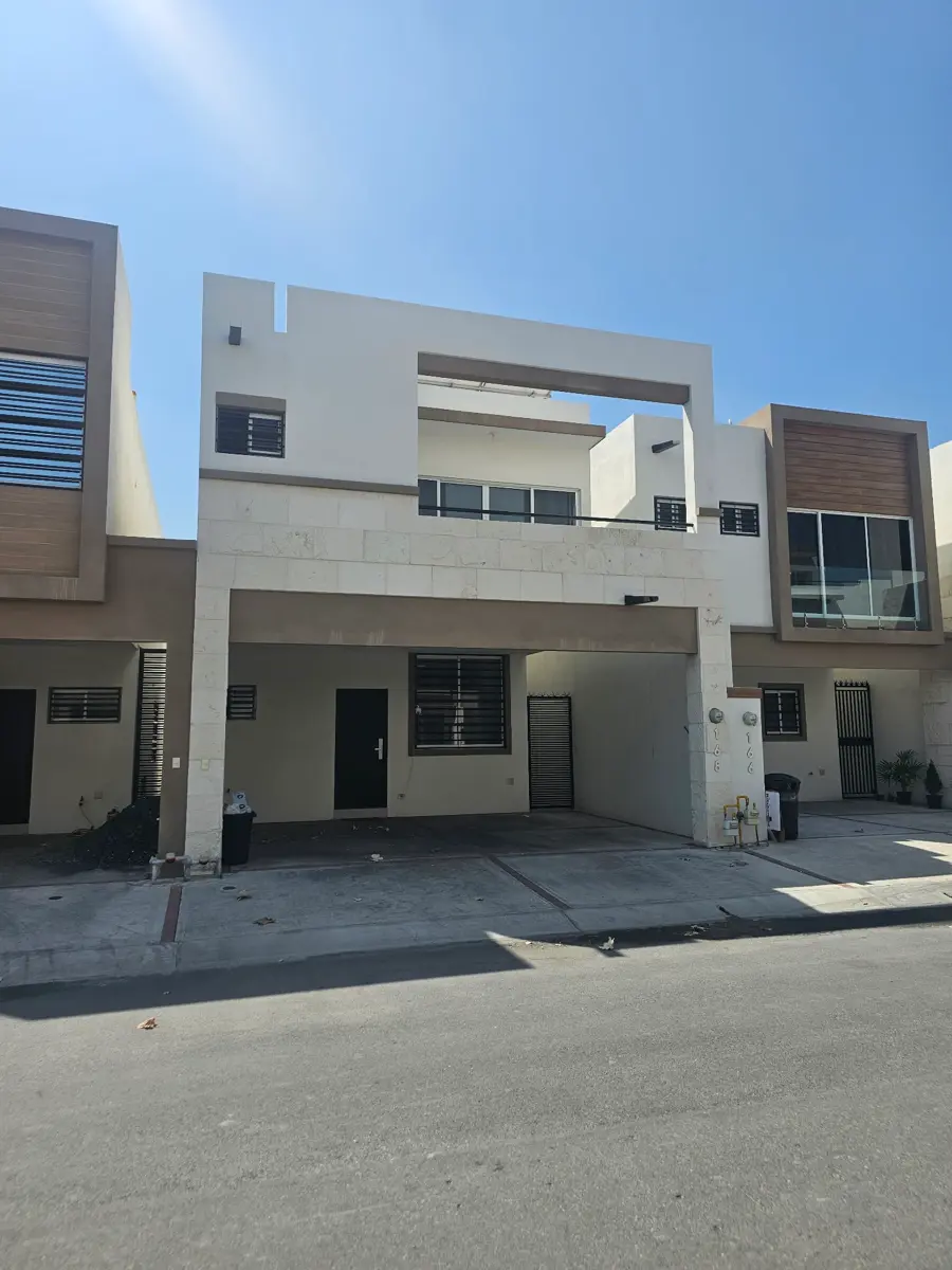 Casa en renta en Privadas San Nicolás, San Nicolás de los Garza — foto 1 de 23