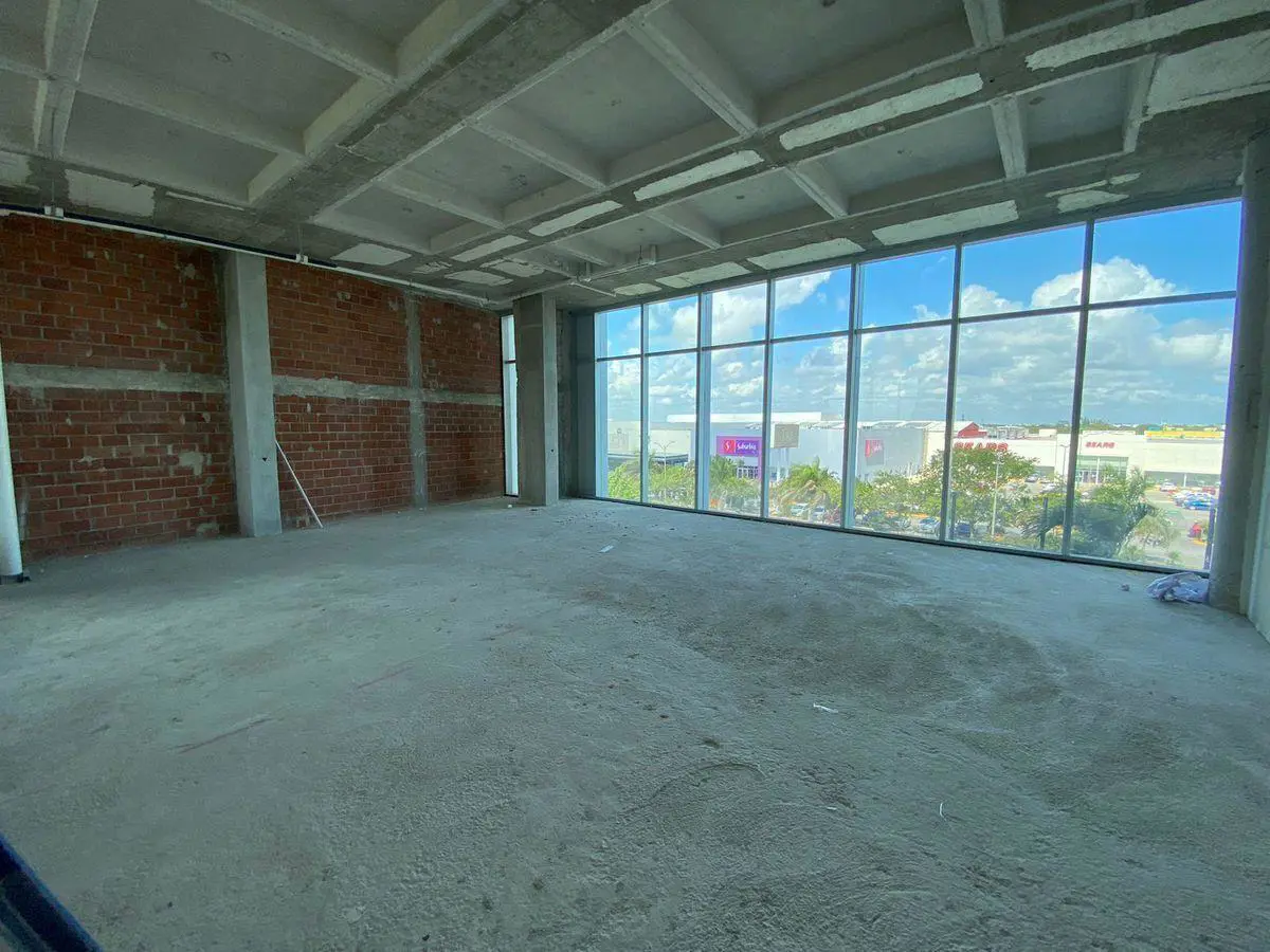 Oficina en venta en Cruz de Servicios, Playa del Carmen — foto 1 de 15