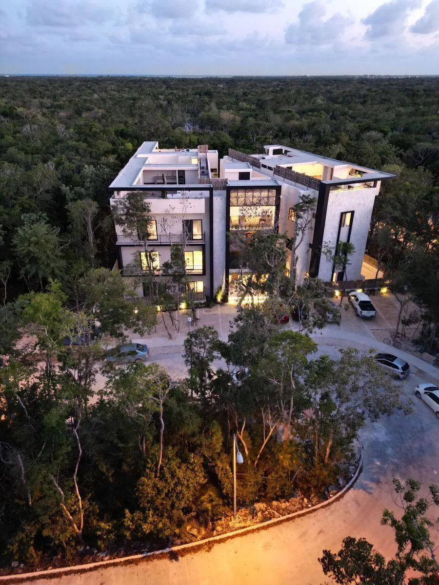 Departamento en venta en Aldea Zama, Tulum — foto 1 de 37