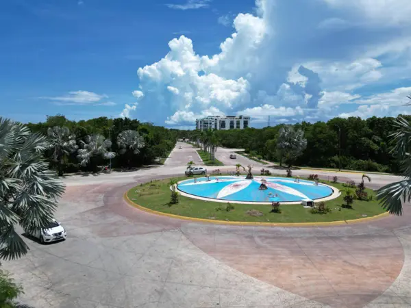 HUMANA WORKCENTER OFICINAS CORPORATIVAS EN PLAYA DEL CARMEN DESDE 40M2