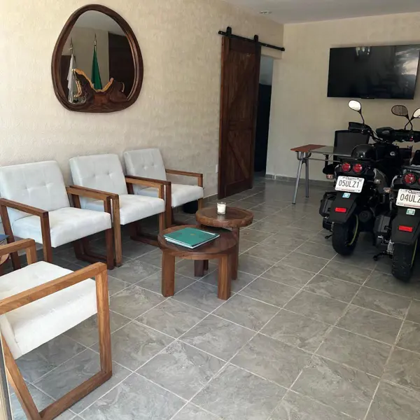 VENTA OFICINA EQUIPADA Y AMUEBLADA PHIMAI FUEGO TULUM ALDEA ZAMA