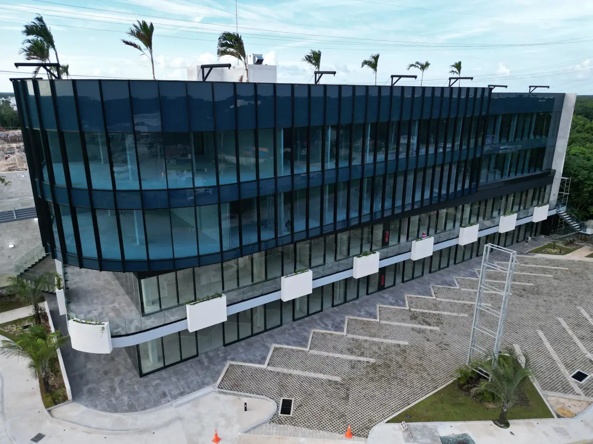 Oficina en renta en Solidaridad, Playa del Carmen — foto 1 de 11