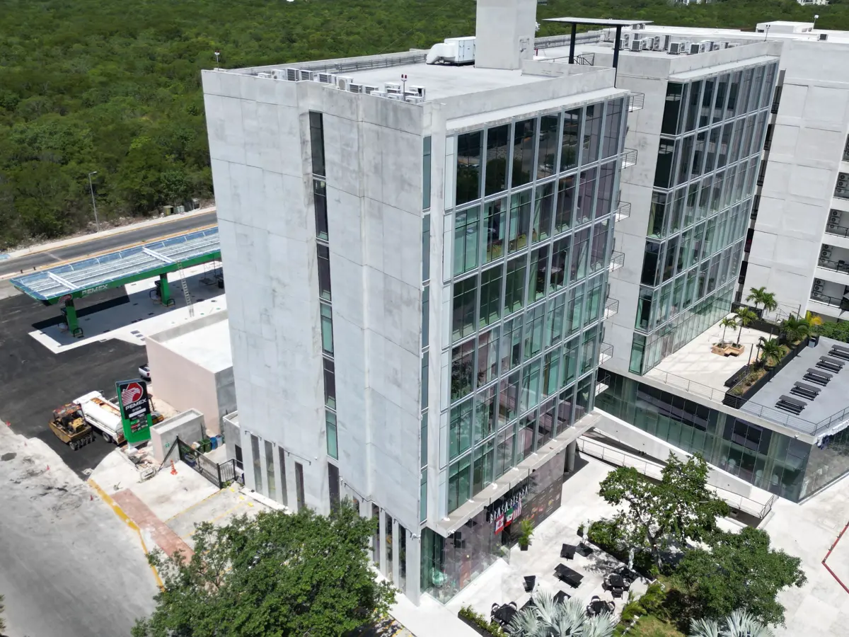 Oficina en renta en Cruz de Servicios, Playa del Carmen — foto 1 de 25