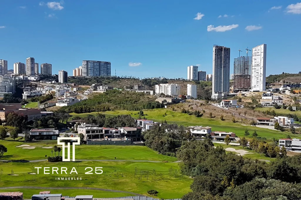 Terreno en venta en Bosque Real, Huixquilucan — foto 2 de 5