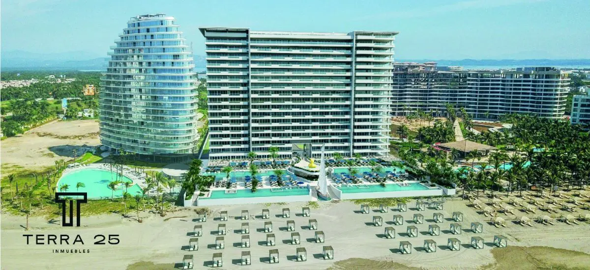 Departamento en venta en Playa Diamante, Acapulco de Juárez — foto 1 de 12
