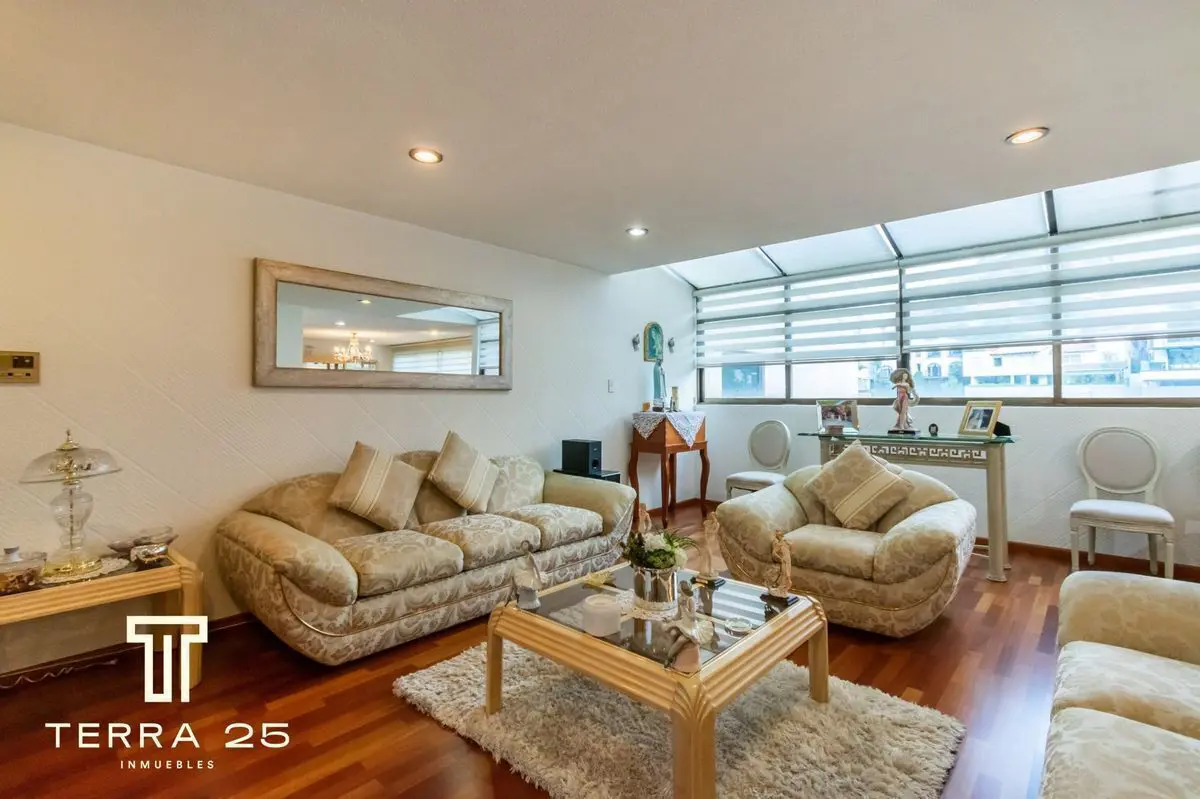 Casa en venta en Lomas de Tecamachalco, Huixquilucan — foto 1 de 12