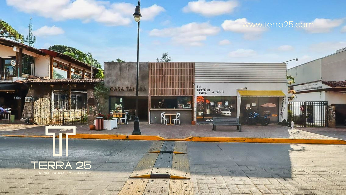 Local en venta en Avandaro, Valle de Bravo — foto 1 de 10