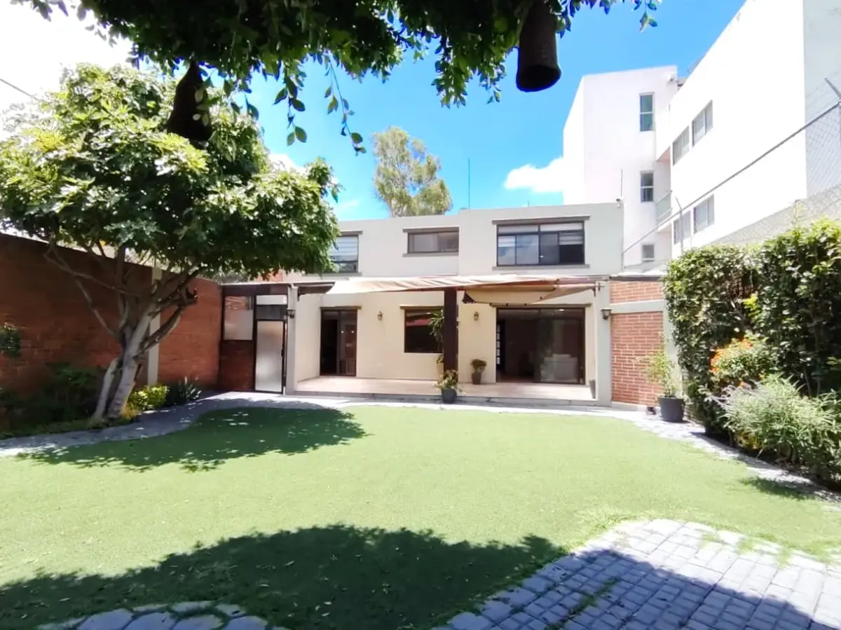 Casa en venta en Santiago Momoxpan, San Pedro Cholula — foto 1 de 39