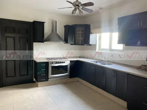 Casa en venta en Misión Canterías, Monterrey — foto 2 de 20