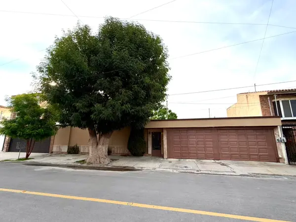 Casa en venta en Las Rosas, Gómez Palacio — foto 2 de 26