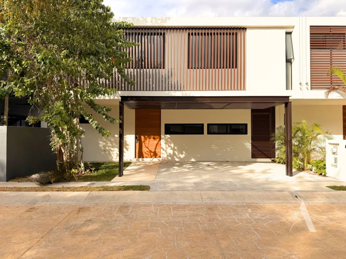 Casa en venta en Arbolada, Benito Juárez — foto 1 de 23