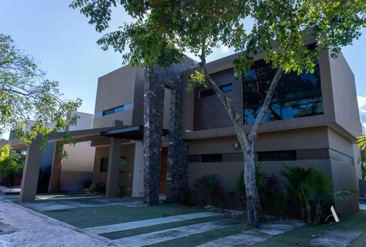Casa en venta en Lagos del Sol, Benito Juárez — foto 1 de 17