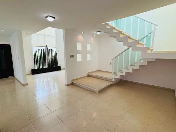 Casa en venta en Lomas de la Rioja, Alvarado — foto 3 de 19