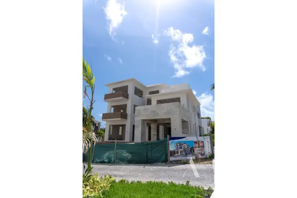 Casa en venta en Zona Hotelera, Benito Juárez — foto 2 de 17