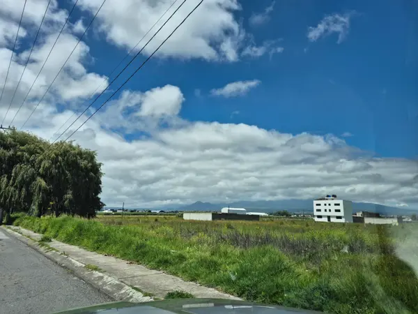 Terreno en venta en San Miguel Totocuitlapilco, Metepec — foto 2 de 3