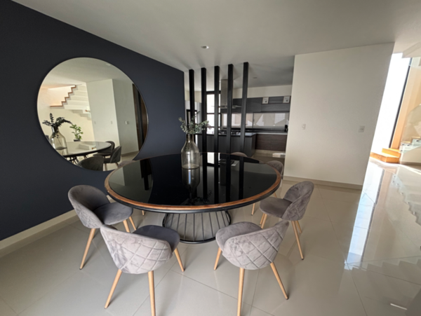 Casa en renta en Villas de Irapuato, Irapuato — foto 2 de 32