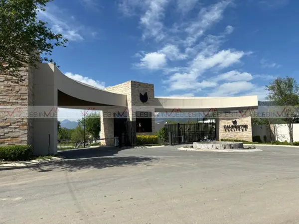 Casa en venta en Valle de Santiago, Santiago — foto 2 de 18