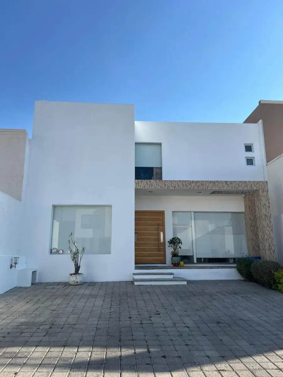 Casa en venta en Cumbres del Cimatario, Huimilpan — foto 1 de 14